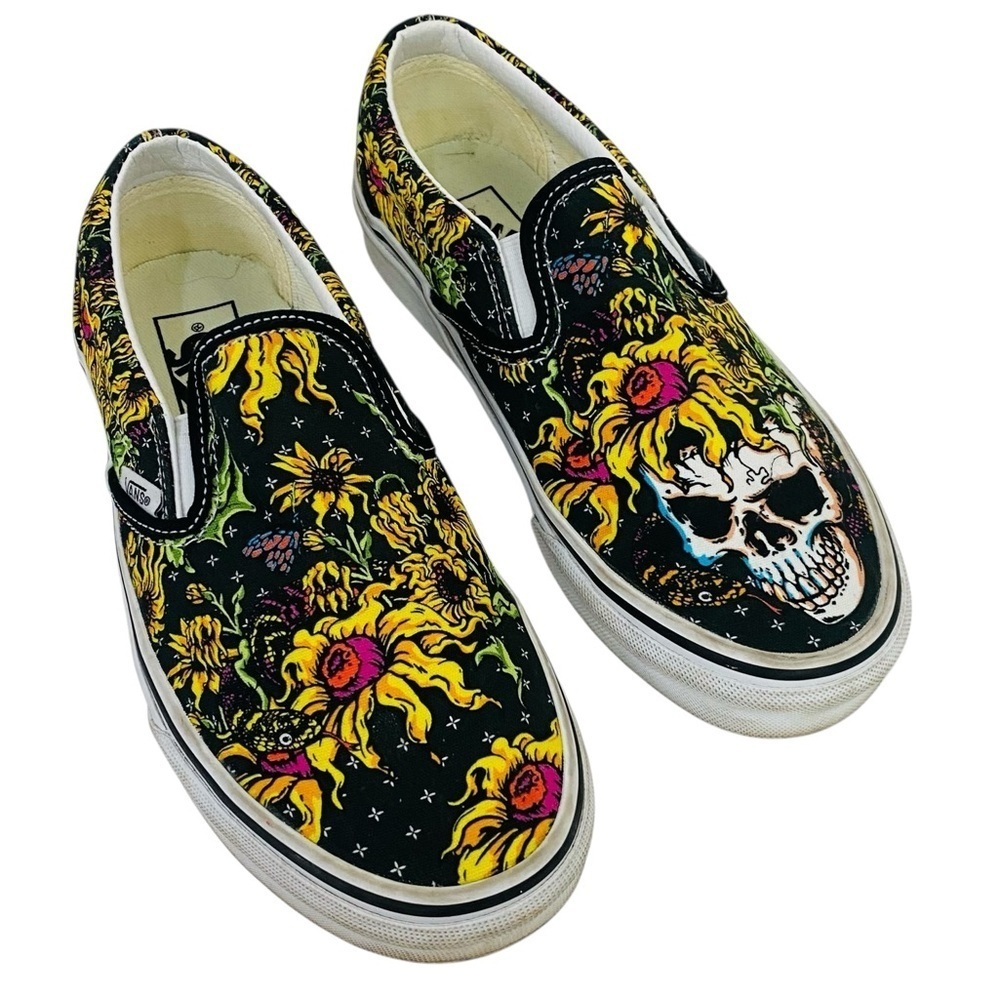 Vans Classic Beauty Skull Slip On Sneakers Size M/5 W/6.5